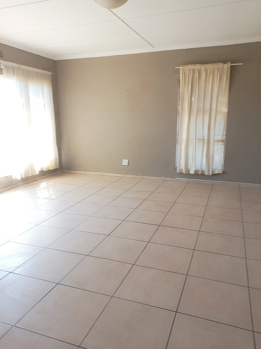 4 Bedroom Property for Sale in Vredenburg Western Cape